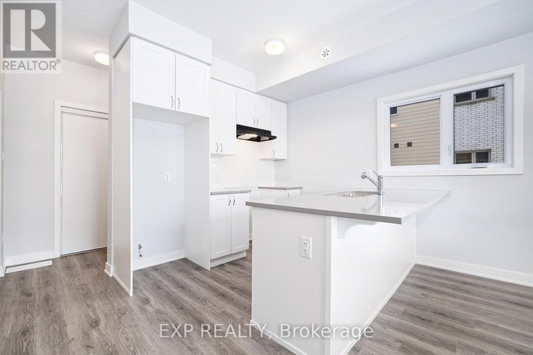 28108372/722-mishi/cfb-rockcliffe-and-area/ottawa/ontario/K1K0P2_7