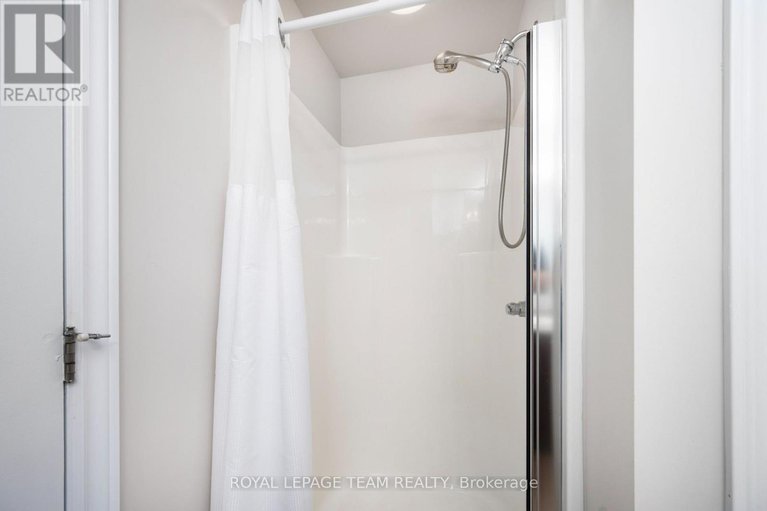 29333702/1704-200-rideau-street/sandy-hill/ottawa/ontario/K1N5Y1_26