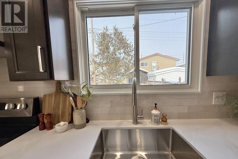 29340576/973-eiffel-avenue/carleton-square/ottawa/ontario/K2C0J3_10