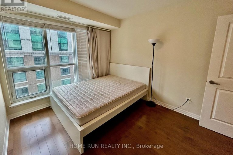 29608052/1104-195-besserer-street/sandy-hill/ottawa/ontario/K1N0B6_23