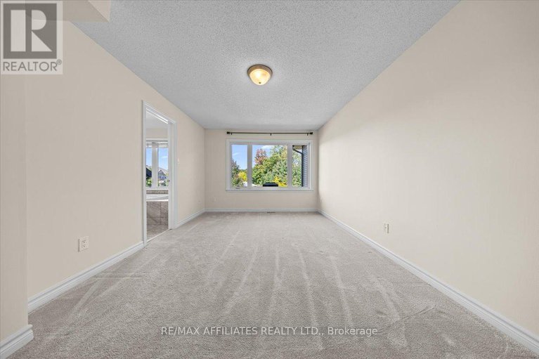 28911964/342-melodie-street/mer-bleuebradley-estatesanderson-park/ottawa/ontario/K1W0H9_29