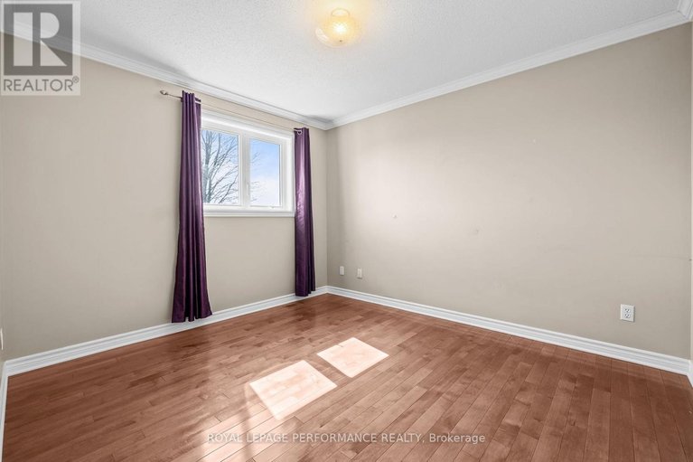 29638186/54-lapointe-boulevard/embrun/russell/ontario/K0A1W0_31