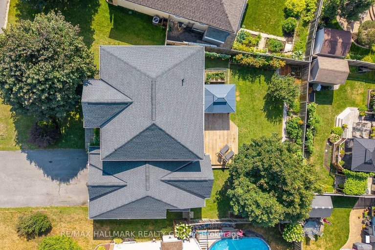 28826305/37-wilderness-way/stittsville-north/ottawa/ontario/K2S2E2_42