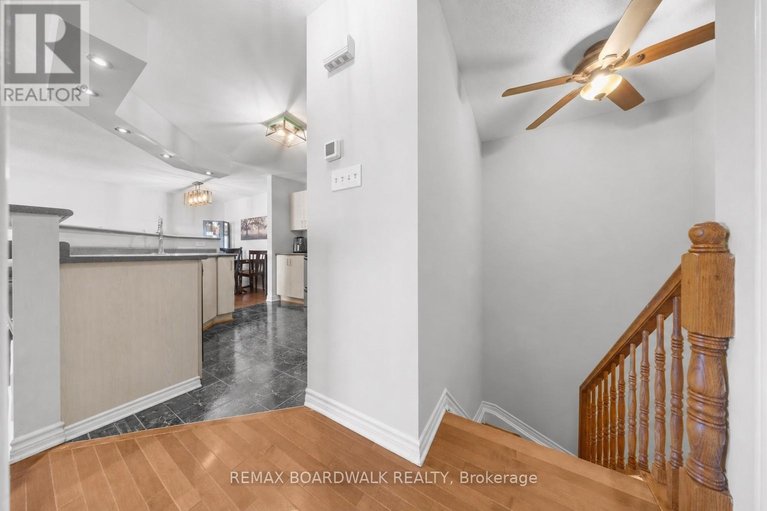 29677906/117-3265-st-joseph-boulevard/bilberry-creekqueenswood-heights/ottawa/ontario/K1E3Y2_3