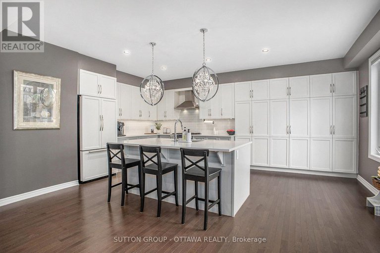 29262481/156-asper-trail-circle/emerald-meadowstrailwest/ottawa/ontario/K2M2T6_11