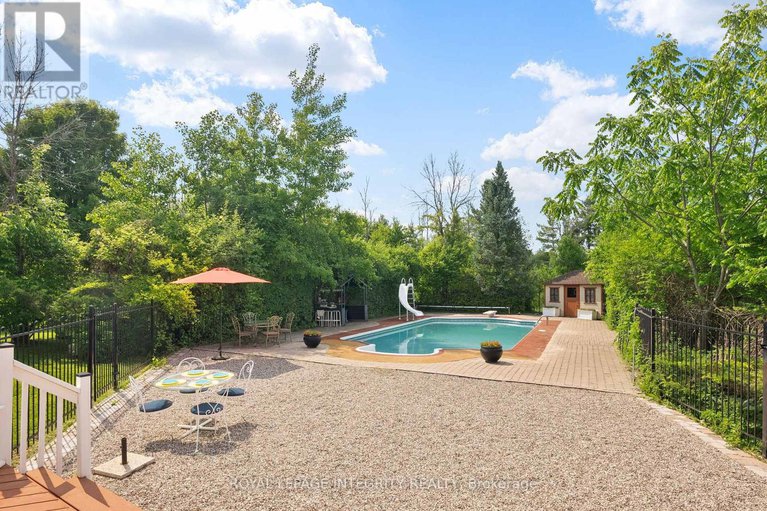 29074502/22-marchbrook-circle/rural-kanata-central/ottawa/ontario/K2W1A1_44