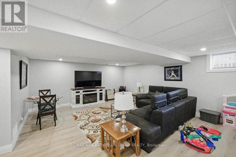 29300164/637-robert-street/town-of-rockland/clarence-rockland/ontario/K4K0J8_17