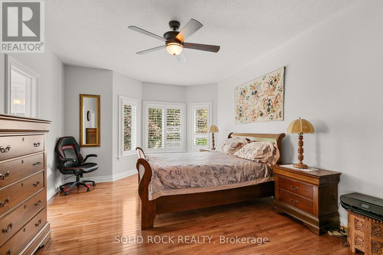 28419528/49-caribou-avenue/stittsville-south/ottawa/ontario/K2S1X3_22