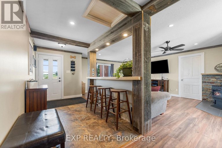 29254511/1382-lochwinnoch-road/horton-twp/horton/ontario/K7V3Z4_9