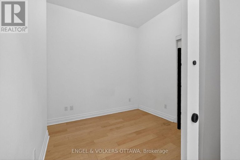 29124980/105-101-pinhey-street/hintonburg/ottawa/ontario/K1Y1T7_30