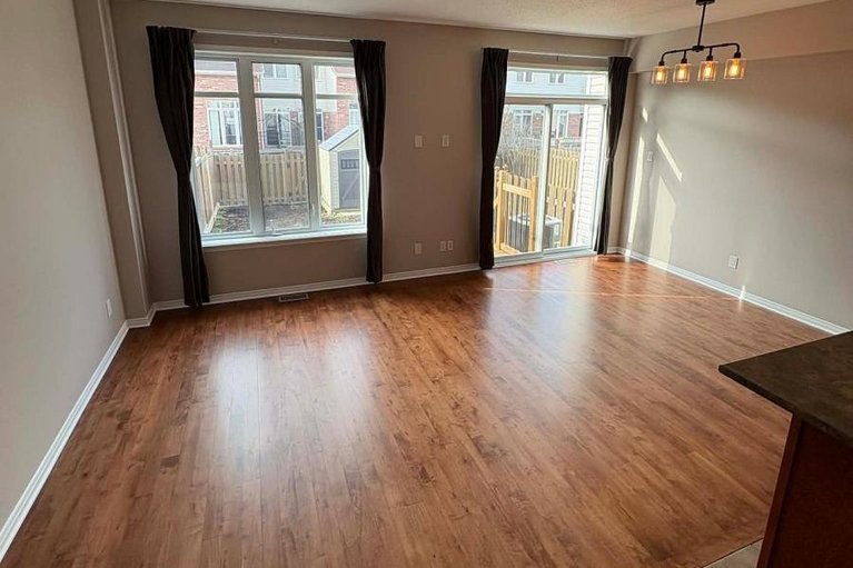 29639074/756-nakina-way/riverside-southgloucester-glen/ottawa/ontario/K1V2J1_12