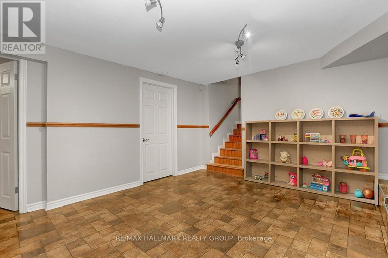 28145884/17-brigade-avenue/stittsville-south/ottawa/ontario/K2S1J5_39