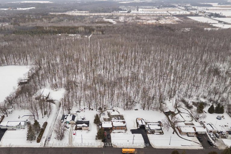 29240395/7725-lawrence-street/vernon/ottawa/ontario/K0A3J0_41