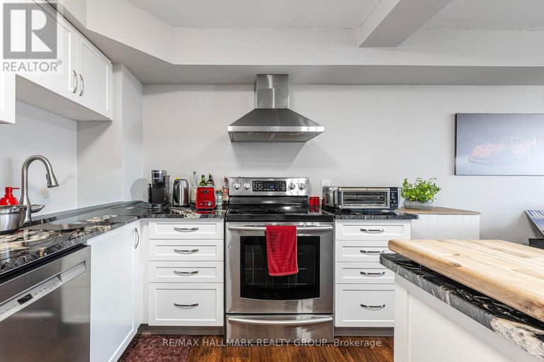 29096818/902-1025-grenon-avenue/fairfield-heights/ottawa/ontario/K2B8S5_8