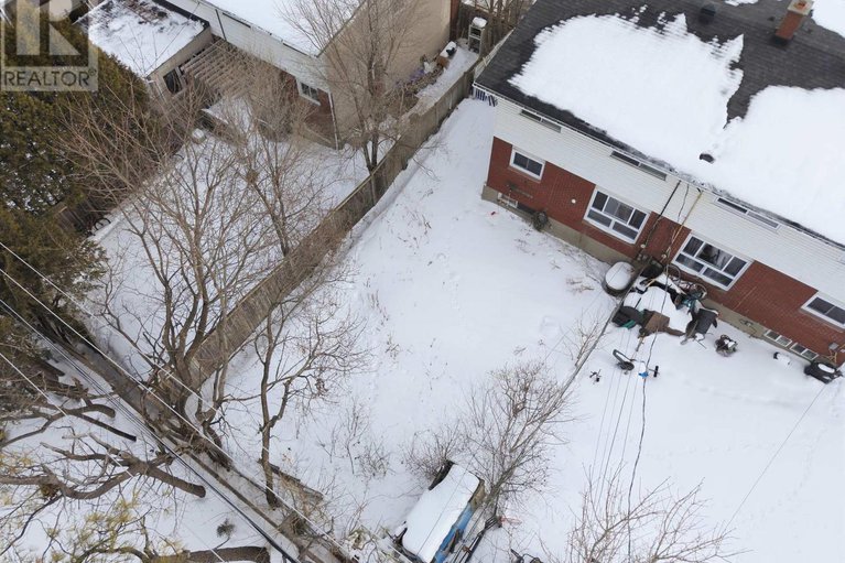 29384406/1281-meadowlands-drive-e/city-viewskylinefisher-heightsparkwood-hills/ottawa/ontario/K2E6K4_28