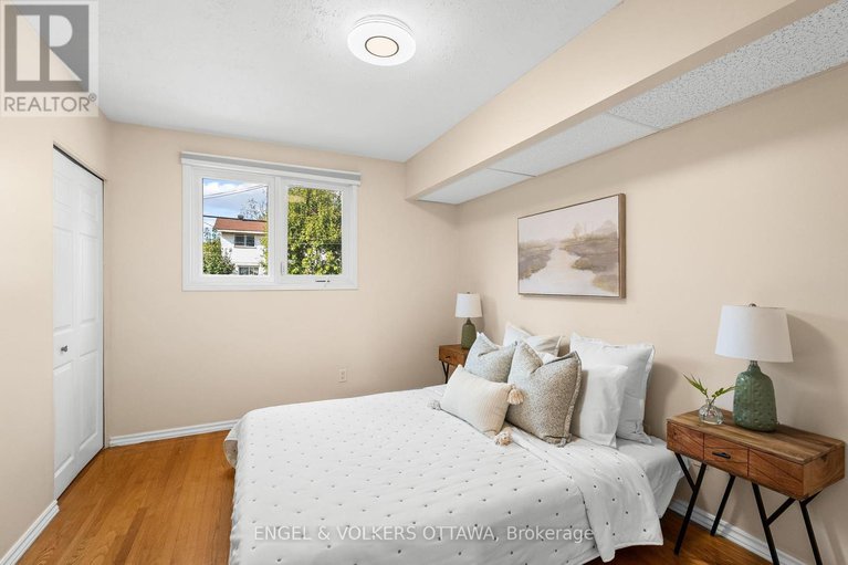 28857390/1841-lorraine-avenue/urbandale-acres/ottawa/ontario/K1H6Z7_5