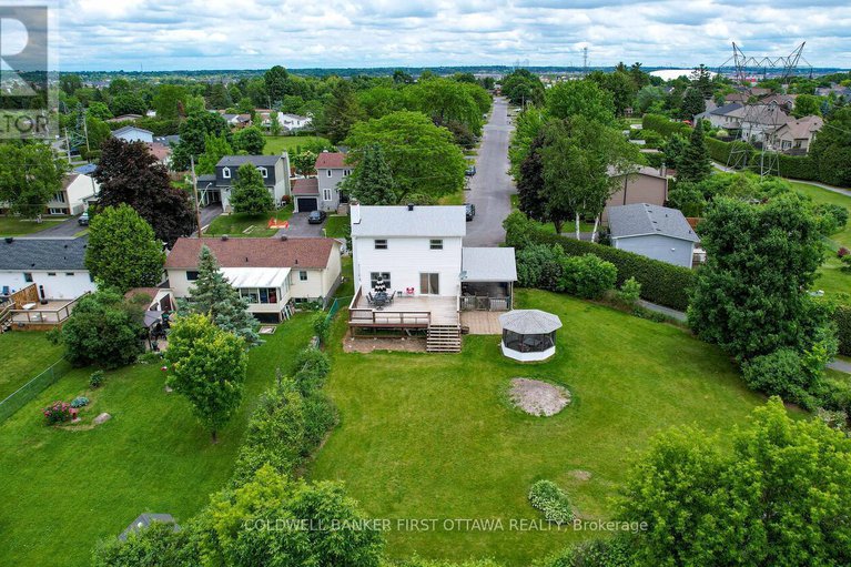 28809009/22-poole-creek-crescent/fringewood/ottawa/ontario/K2S1G4_34