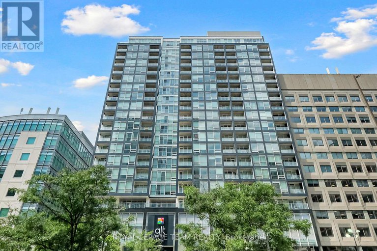 28629255/2204-199-slater-street-street/ottawa-centre/ottawa/ontario/K1P0C8_1