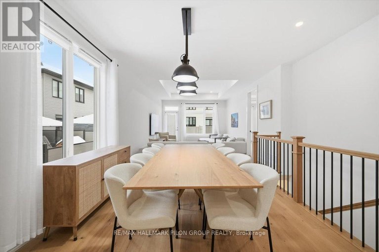 29474448/296-cornice-street/mer-bleuebradley-estatesanderson-park/ottawa/ontario/K1W0R4_7