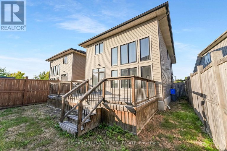 28927010/327-ballinville-circle/riverside-south/ottawa/ontario/K4M0E2_7