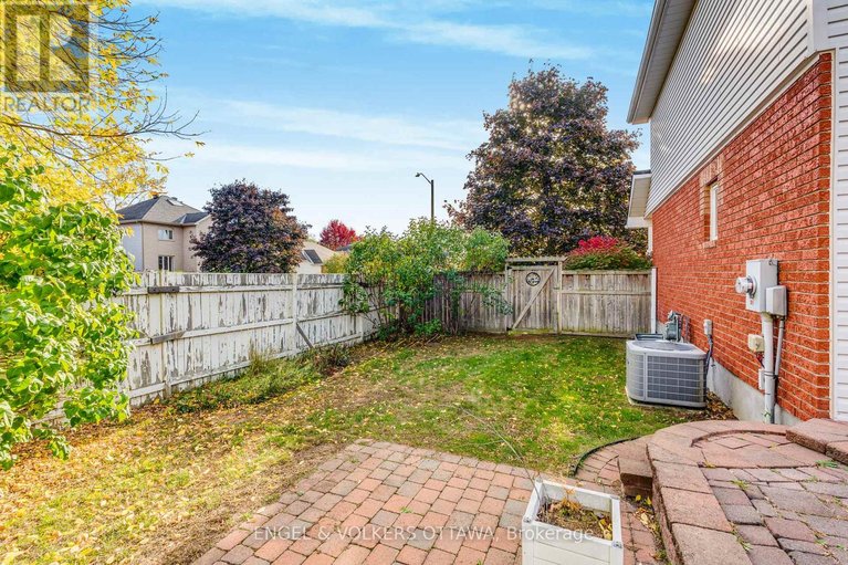 29481340/26-carleton-cathcart-street/stittsville-south/ottawa/ontario/K2S1M7_43