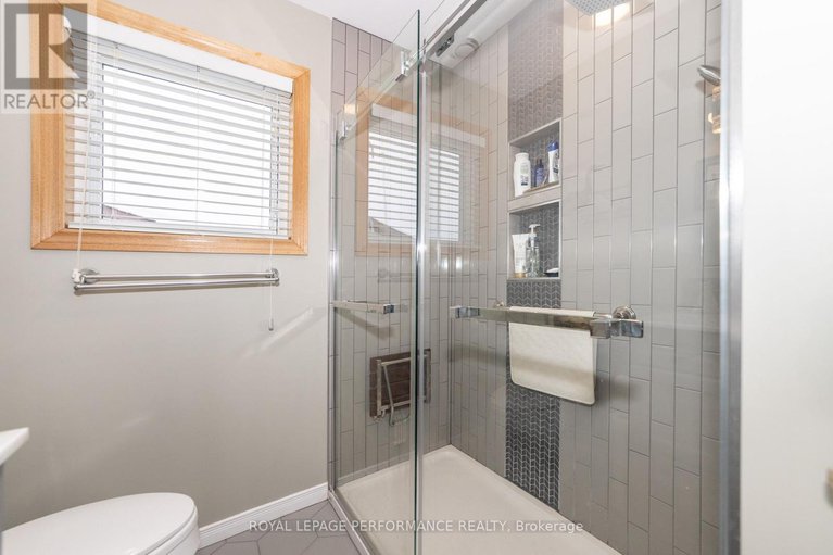 29253146/454-dalrymple-drive/town-of-rockland/clarence-rockland/ontario/K4K1G6_20