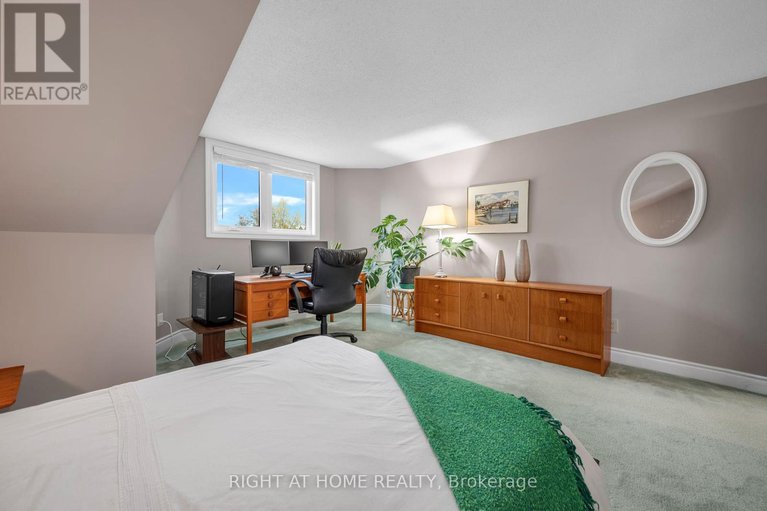 28485153/54-innesbrook-court/stittsville-central/ottawa/ontario/K2S1C7_42