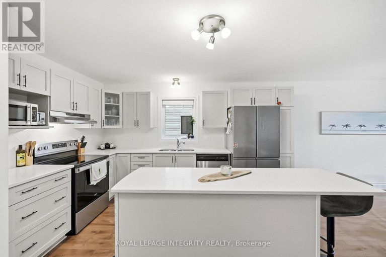 29608681/241-dion-avenue/town-of-rockland/clarence-rockland/ontario/K4K0M3_7