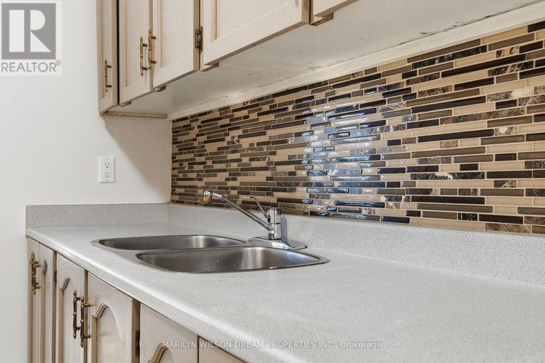 29176500/54-403-miranda-private/carson-meadows/ottawa/ontario/K1K3Y2_12