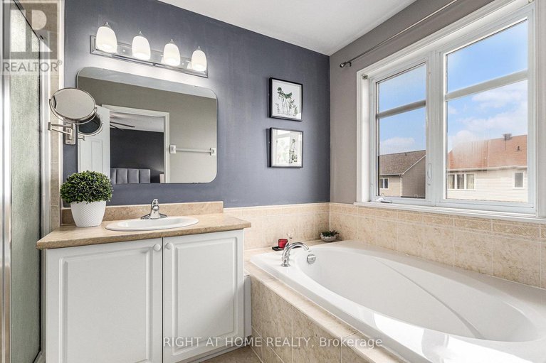 28618075/194-deercroft-avenue/longfields/ottawa/ontario/K2J5J4_10