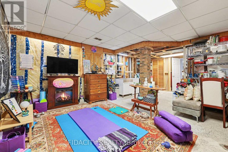 29439109/78-jarlan-terrace/katimavik/ottawa/ontario/K2L3K9_29