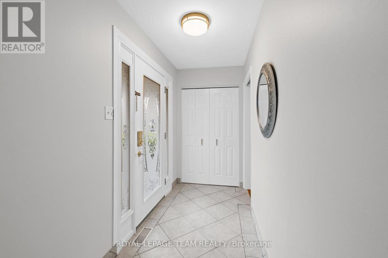 28926247/1525-valmarie-avenue/carleton-heights/ottawa/ontario/K2C1V7_5