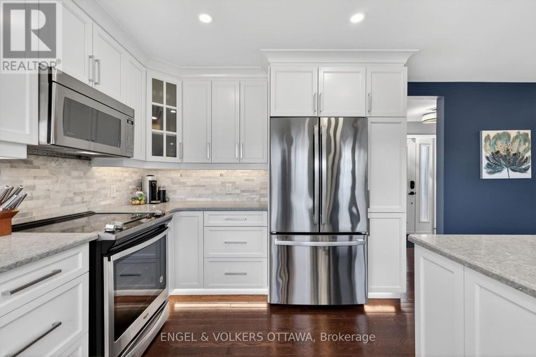 29665272/754-cork-street/elmvale-acres/ottawa/ontario/K1G1X9_20