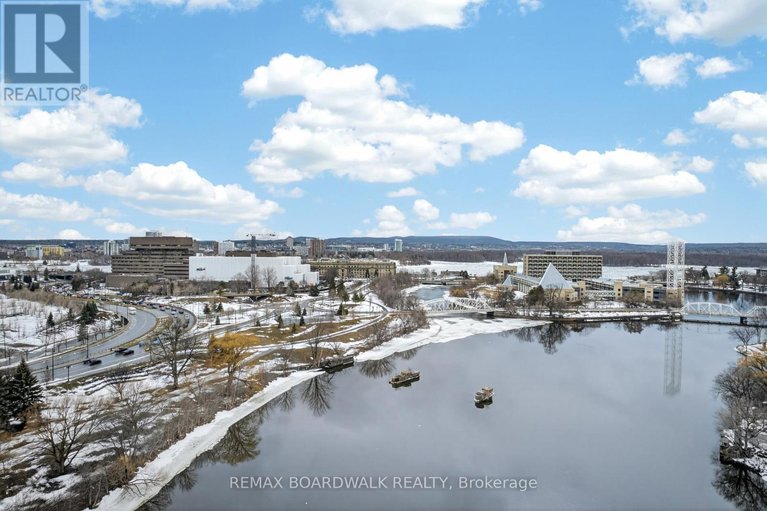 29486780/116-316-bruyere-street/lower-town/ottawa/ontario/K1N0C3_4