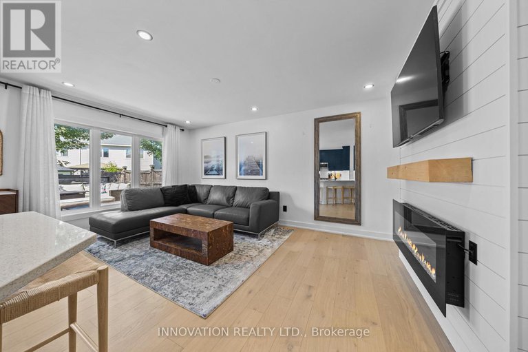 28749201/1827-maple-grove-road/stittsville-north/ottawa/ontario/K2S0L6_12