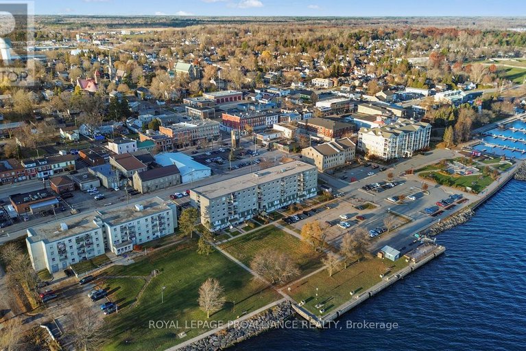 29141400/119-235-water-street/prescott/prescott/ontario/K0E1T0_28