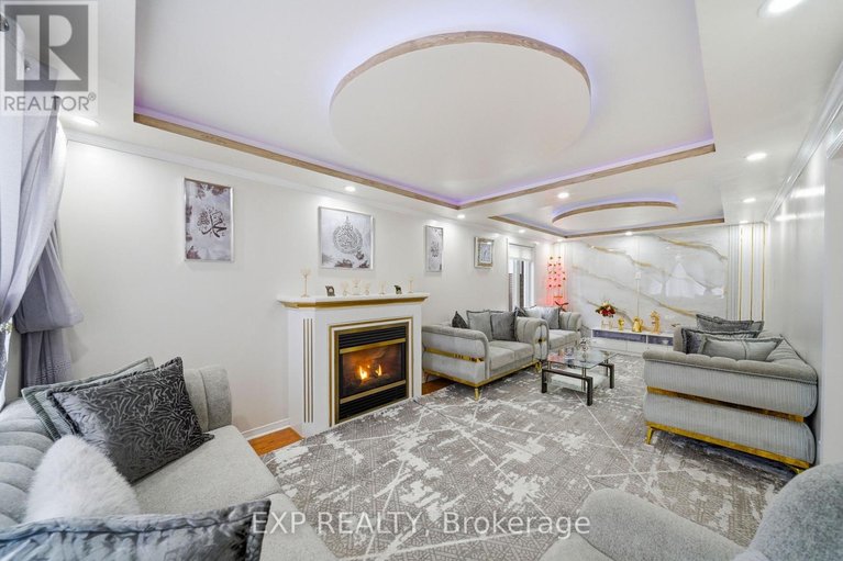 29481548/180-equestrian-drive/bridlewood/ottawa/ontario/K2M2B9_4