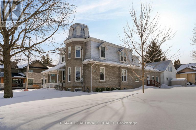 29405267/532-st-lawrence-street/winchester/north-dundas/ontario/K0C2K0_45