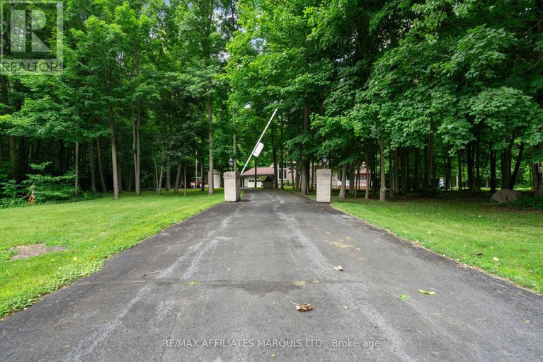 28562923/5454-nine-mile-road/south-glengarry-charlottenburgh-twp/south-glengarry/ontario/K0C1S0_32
