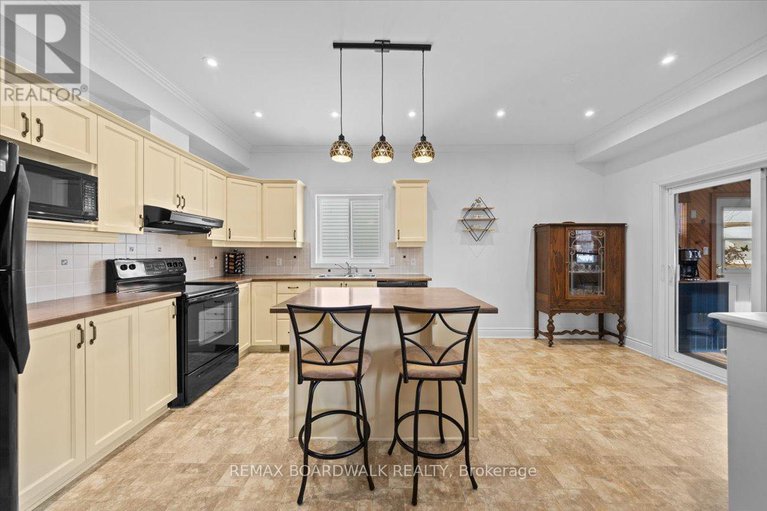 29377756/108-jade-street/town-of-rockland/clarence-rockland/ontario/K4K0C9_11