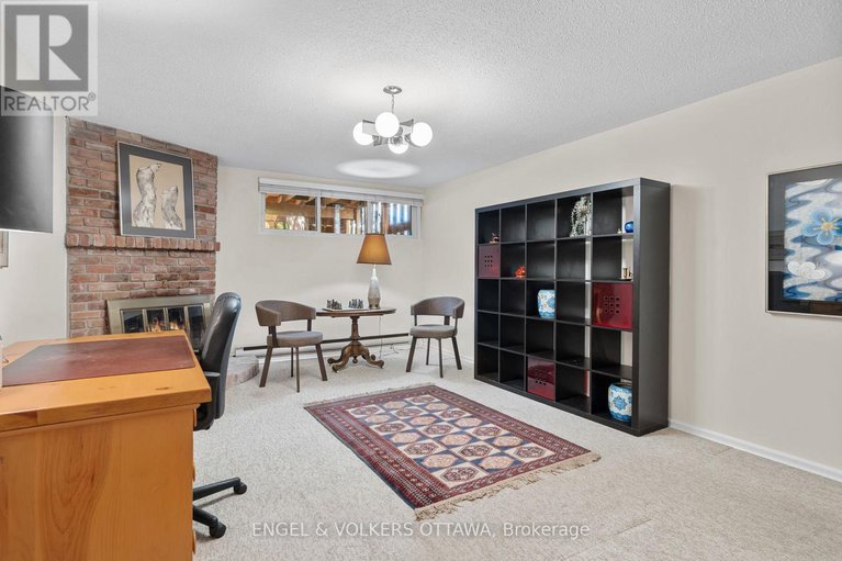 28953210/4-74-somerset-street-w/ottawa-centregolden-triangle/ottawa/ontario/K2P0H5_26