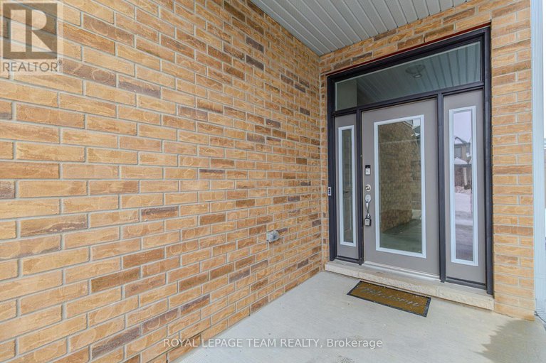 29446143/608-enclave-lane/town-of-rockland/clarence-rockland/ontario/K4K0M8_5