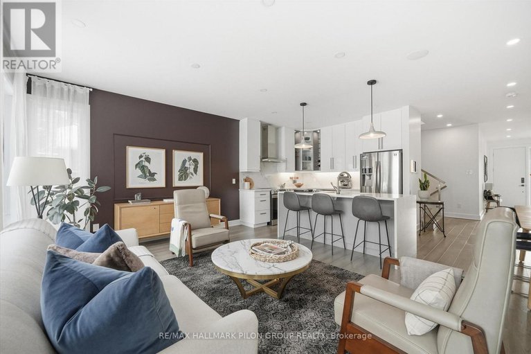 29327470/559-mutual-street/castle-heights/ottawa/ontario/K1K1C5_7