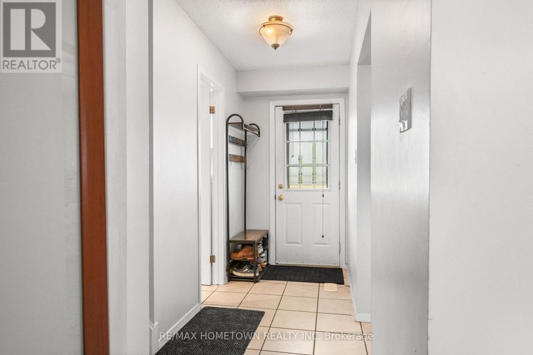 28783270/8b-sonnet-crescent/westcliffe-estates/ottawa/ontario/K2H8W6_3