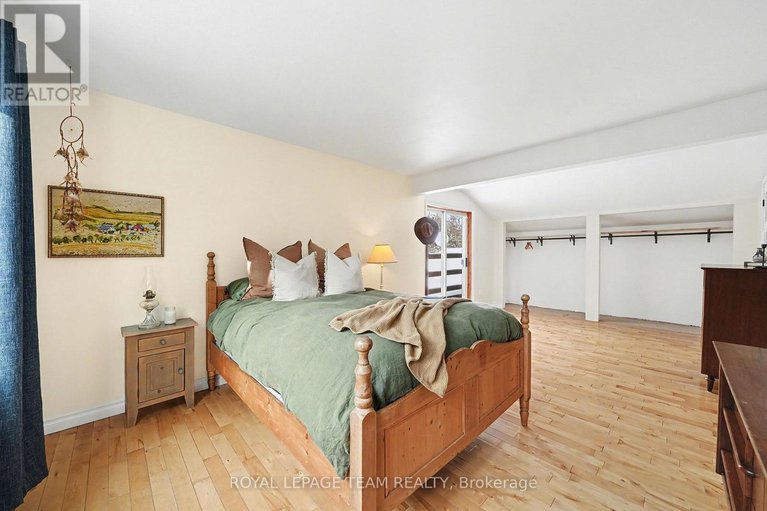 29627308/2249-mcgovern-road-w/north-grenville-twp-kemptville-south/north-grenville/ontario/K0G1S0_17