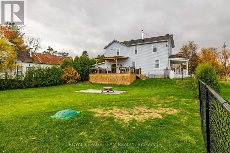 29160632/10528-van-allen-road/north-dundas-mountain-twp/north-dundas/ontario/K0E1S0_35