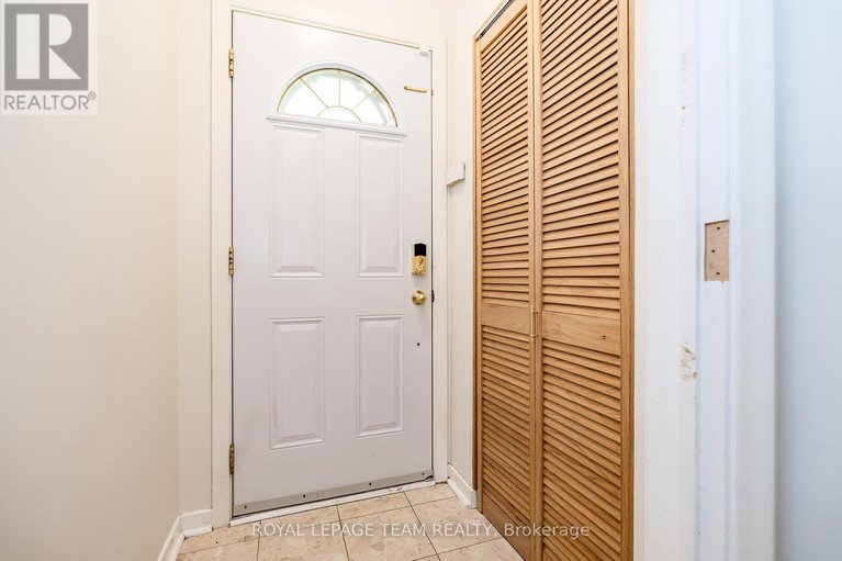 28577001/2740-moncton-road/queensway-terrace-north/ottawa/ontario/K2B7W1_27