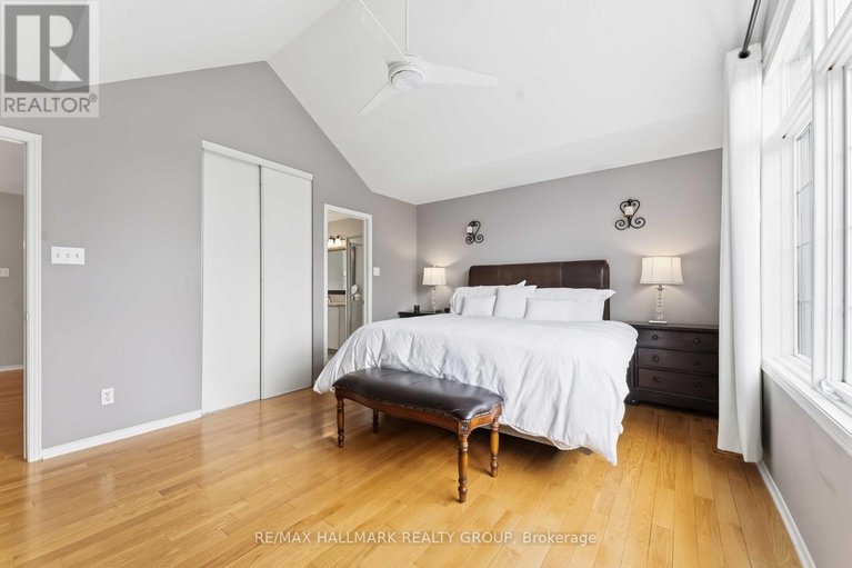 29634994/29-birchfield-avenue/emerald-meadowstrailwest/ottawa/ontario/K2M2N5_17