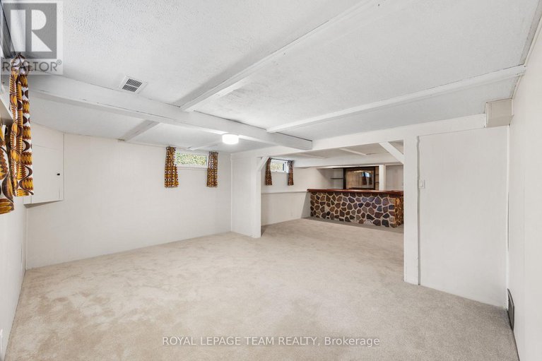 29339810/47-kidgrove-gardens/tanglewood/ottawa/ontario/K2G3W7_33