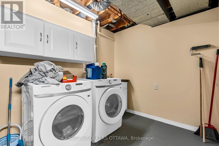 29176704/29-valley-ridge-street/borden-farmstewart-farmcarleton-heightsparkwood-hills/ottawa/ontario/K2E7W3_42